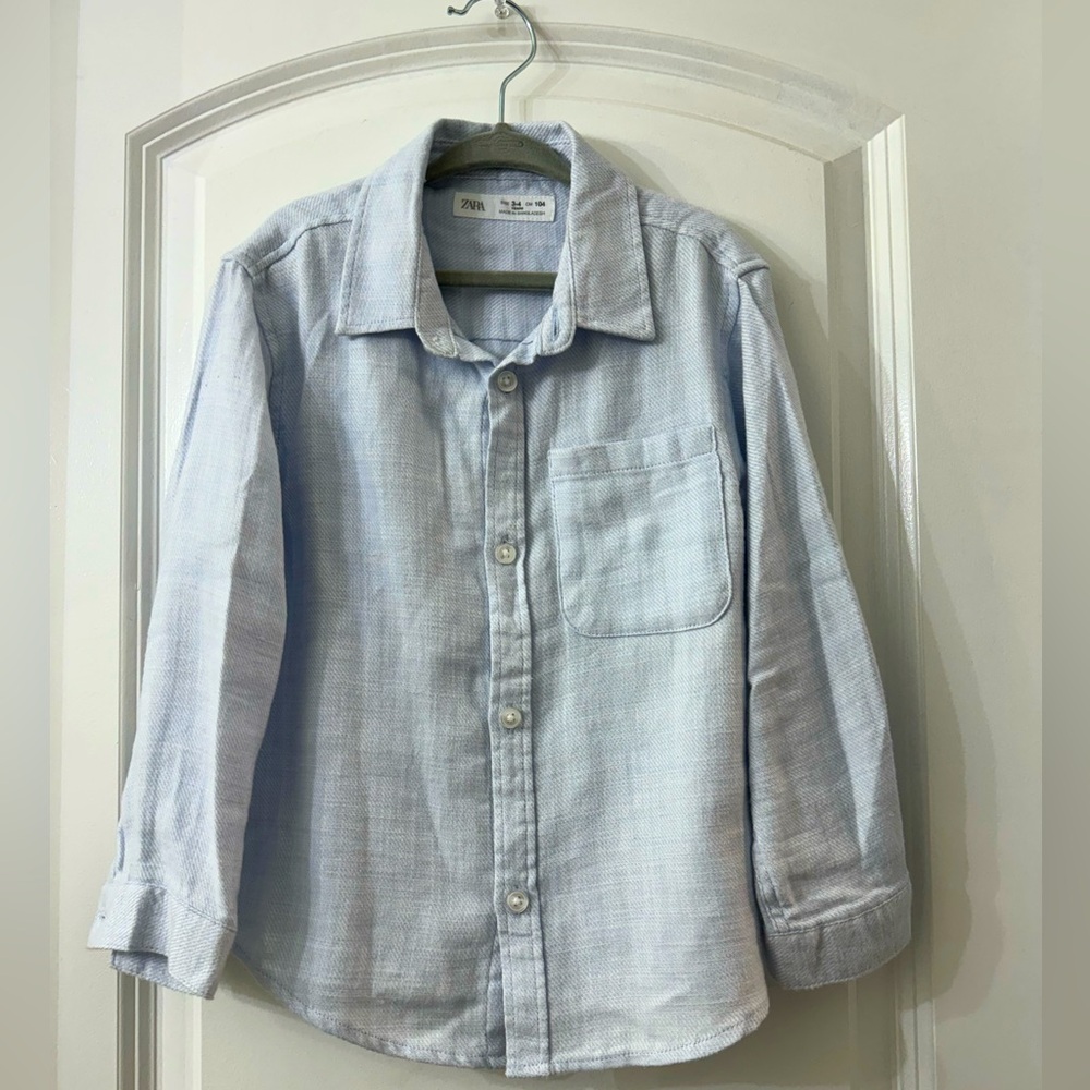 Zara Boy button down shirt, size 3-4 years